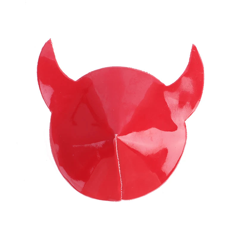 Cache tétons en diable