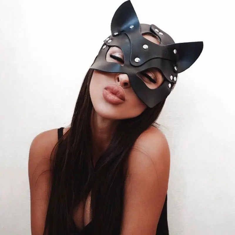 Masque en cuir BDSM