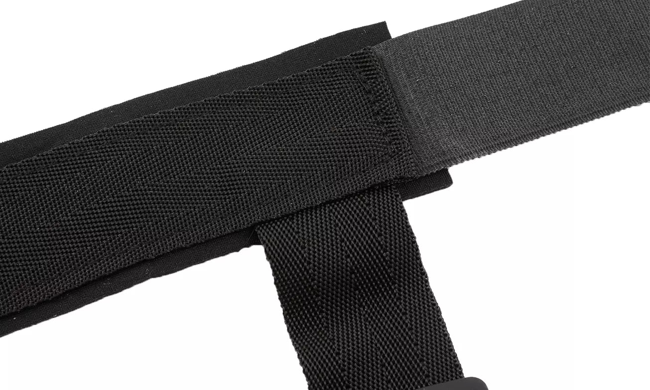 Kit BDSM menottes et gag